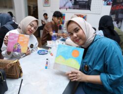 Crivisaya Ganjar Fasilitasi Milenial Lampung untuk Berekspresi Lewat Workshop Melukis