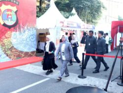 Rektor Unila Hadiri Upacaya Hari Bhayangkara ke-74