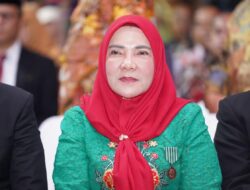 Wali Kota Bandar Lampung Raih Satya Lencana Wira Karya