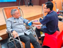 Peringati HBI ke-75, Kakanwil M Ikmal Idrus Beserta Jajaran Kanwil Kemenkum Ikuti Kegiatan Donor Darah