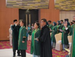 117 Mahasiswa Kedokteran Unila Ikuti Sumpah Dokter Periode III 2025